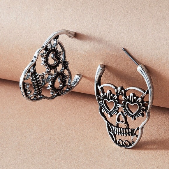 Any 2/$20! Silver Sugar Skull/Day of Dead Earrings - Picture 4 of 9